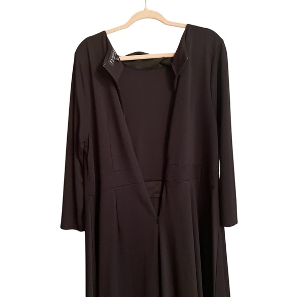 ELOQUII BLACK SHORT 3/4 SLEEVE WAIST DETAIL
KNEE LENGTH SHIFT DRESS PLUS SIZE 18 - Picture 2 of 10